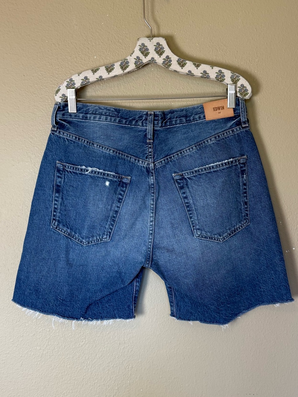 Edwin Light Blue Denim Cai Bermuda Shorts NWT Size 30 - Picture 3 of 7